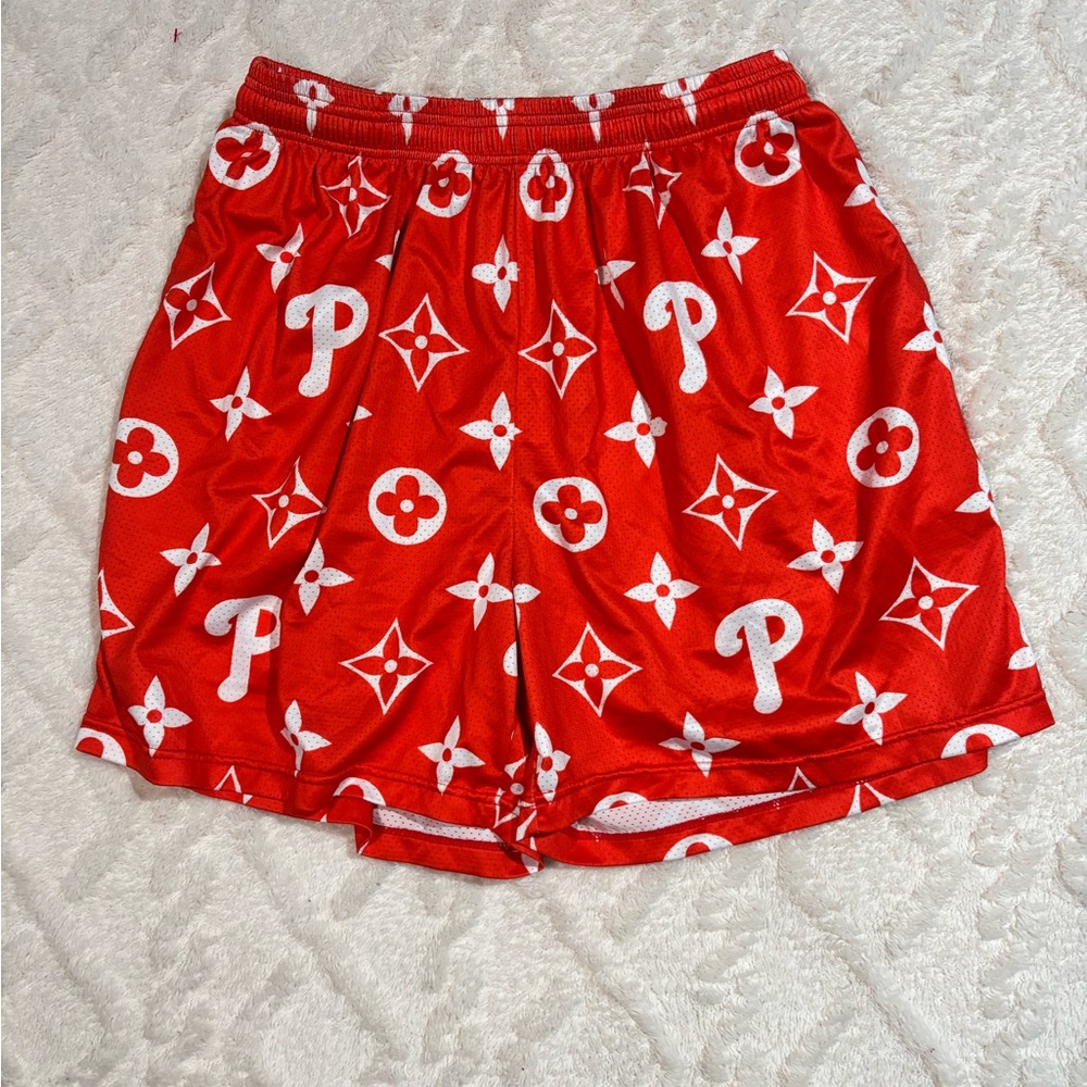 Phillies shorts size fits X-Large